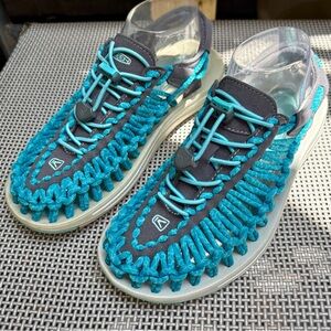 Keen Uneek Paracord Aqua Blue Water Sandals (size 7)